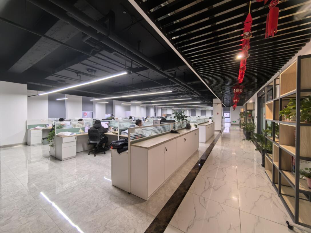 1708325786140818.jpg 1708325786140818.jpg